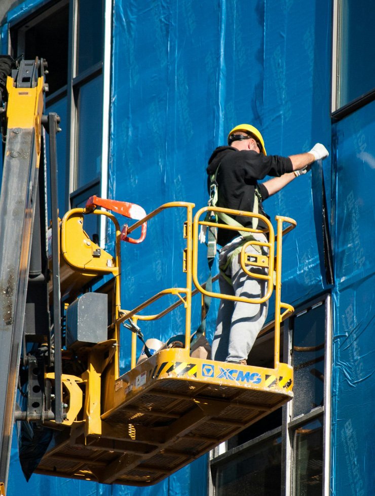 Mantenimiento-de-Fachadas-en-Altura-medellin